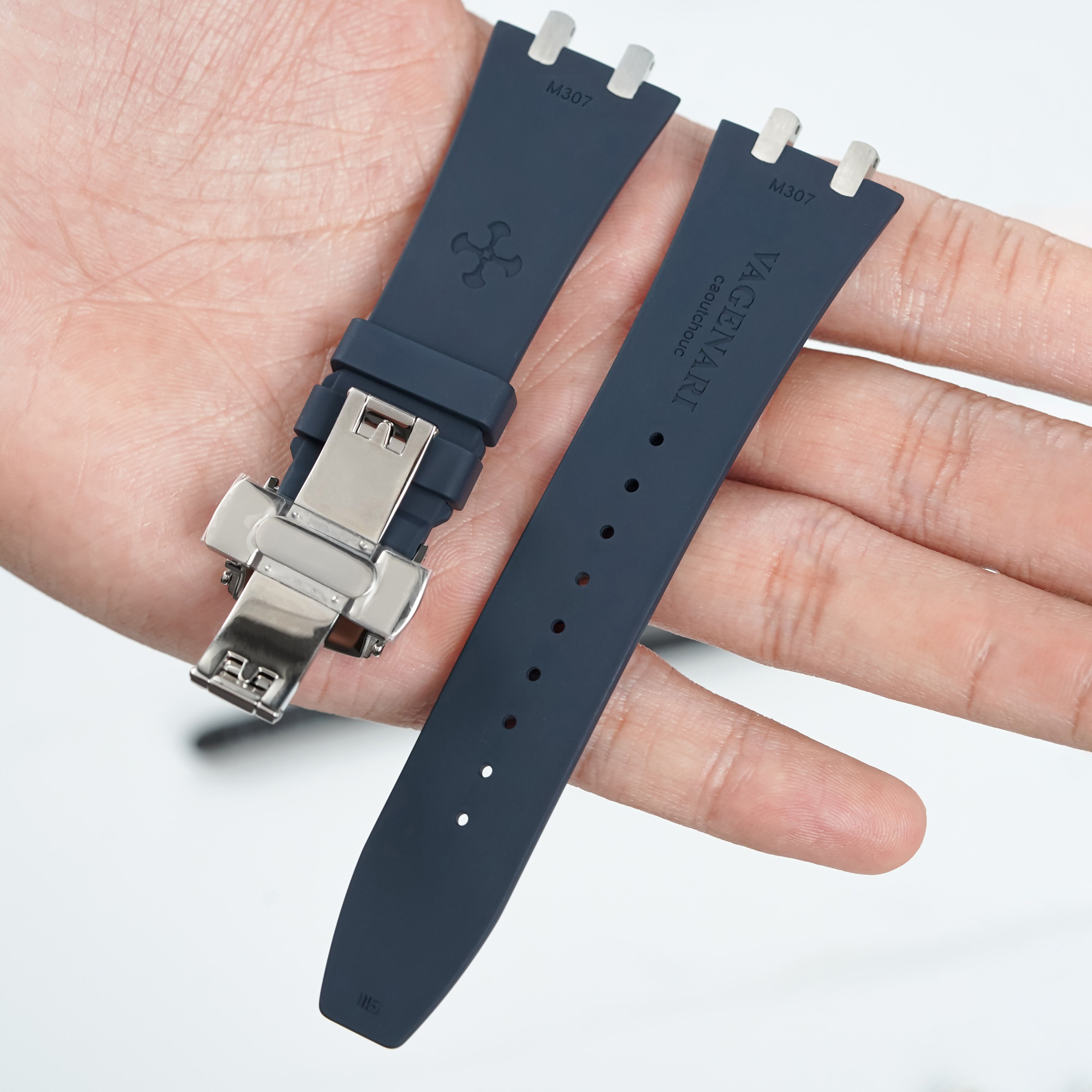 Dây Cao Su Màu Xanh Dương Đậm Kèm Khóa Thông Minh Cho AP Royal Oak 38mm ref.26315 Mẫu Dây Kim Loại 4 Dây Cao Su Màu Xanh Dương Đậm Kèm Khóa Thông Minh Cho AP Royal Oak 38mm ref.26315 Mẫu Dây Kim Loại - Ảnh 4